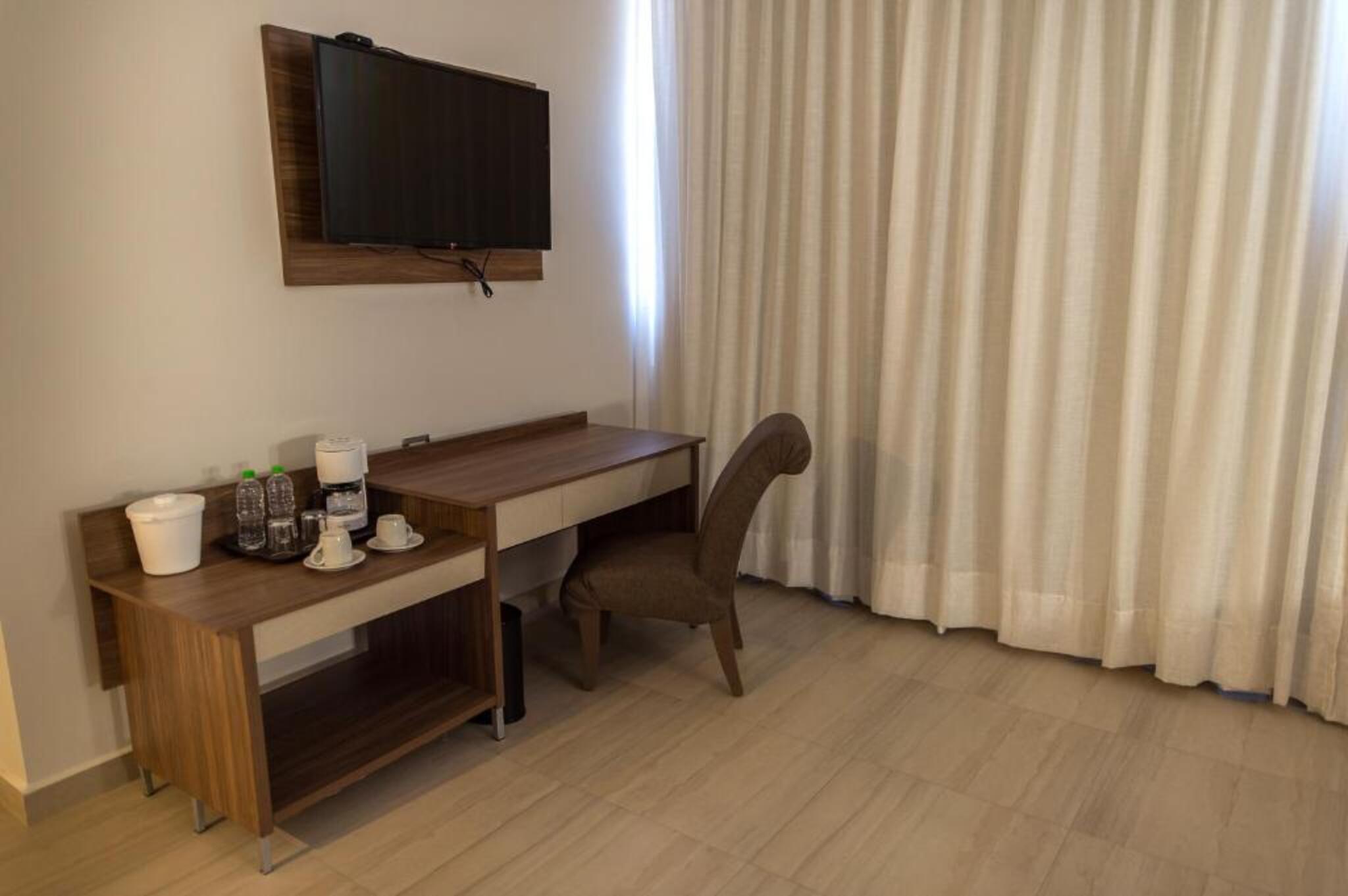 Ocean View Beach Hotel 마사틀란 외부 사진