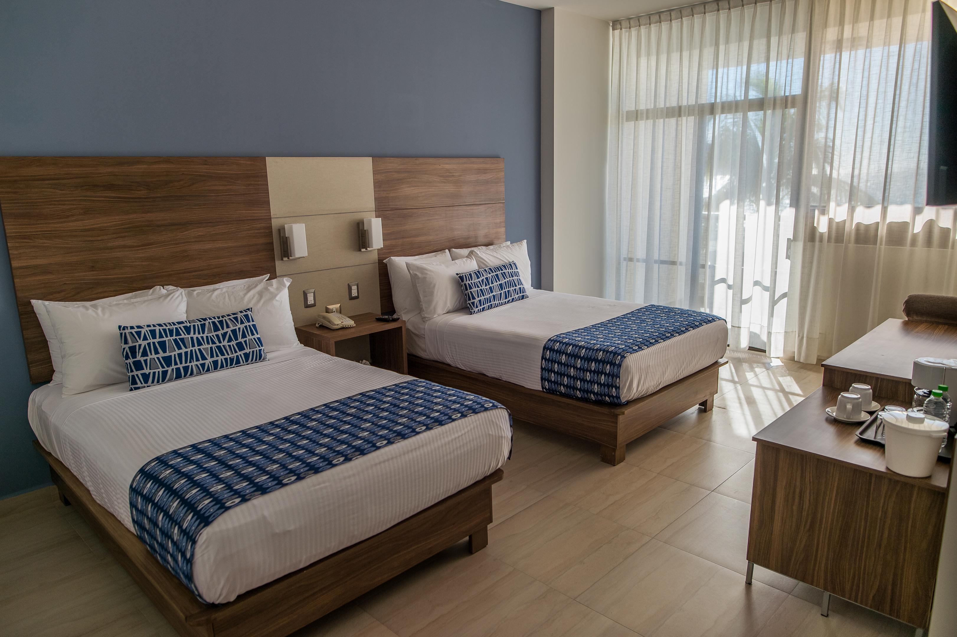 Ocean View Beach Hotel 마사틀란 외부 사진