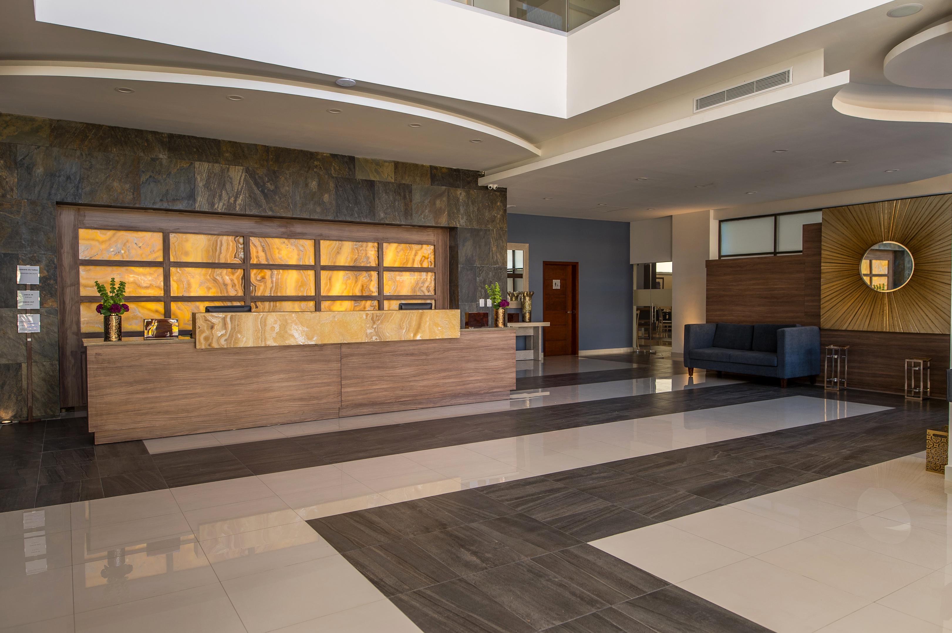 Ocean View Beach Hotel 마사틀란 외부 사진