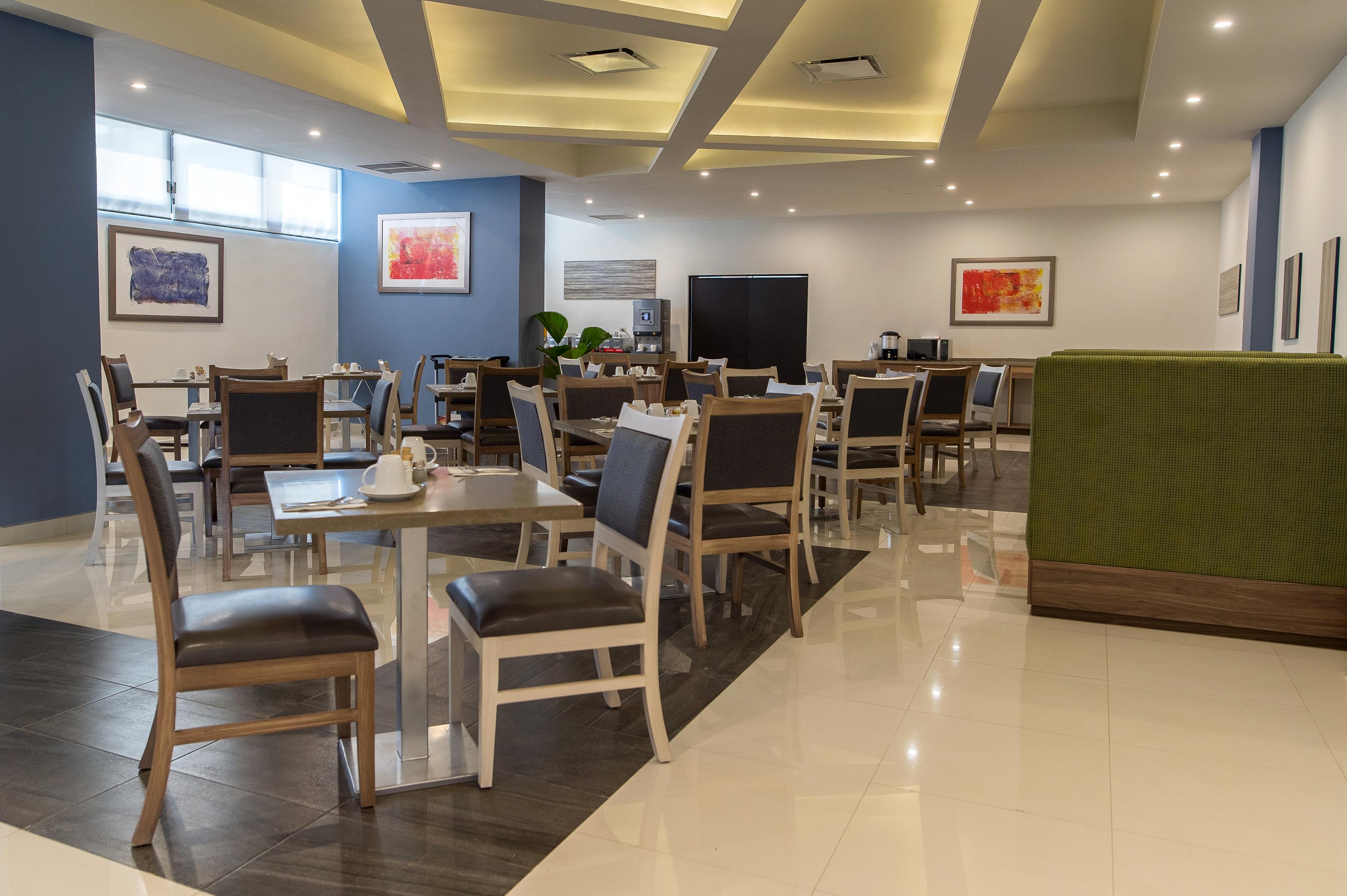 Ocean View Beach Hotel 마사틀란 외부 사진