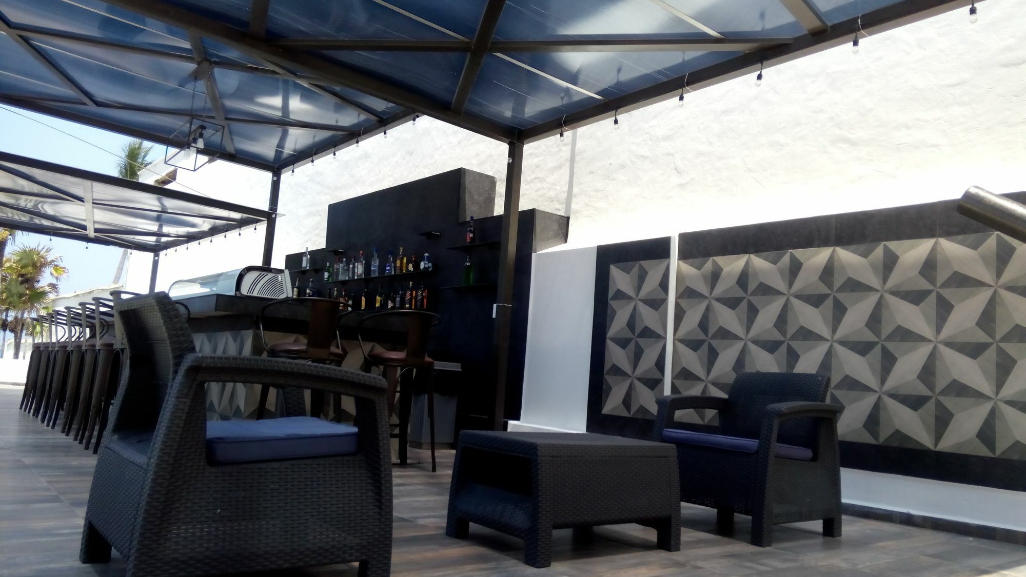 Ocean View Beach Hotel 마사틀란 외부 사진